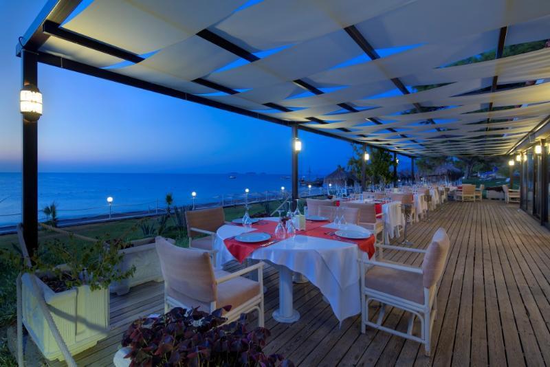 Fun And Sun Club Saphire Hotel Kemer Exterior photo